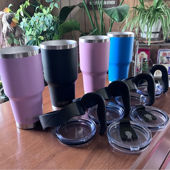 💜 Koodee 30oz Tumbler Bundle (4-Pack)- Insulated & Handled 🩵 - Picture 2 of 13